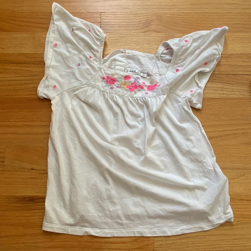 White boho embroidered flutter swing top